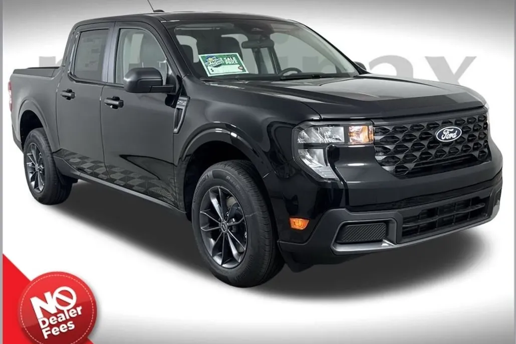 2025 Ford Maverick XLT photo 1