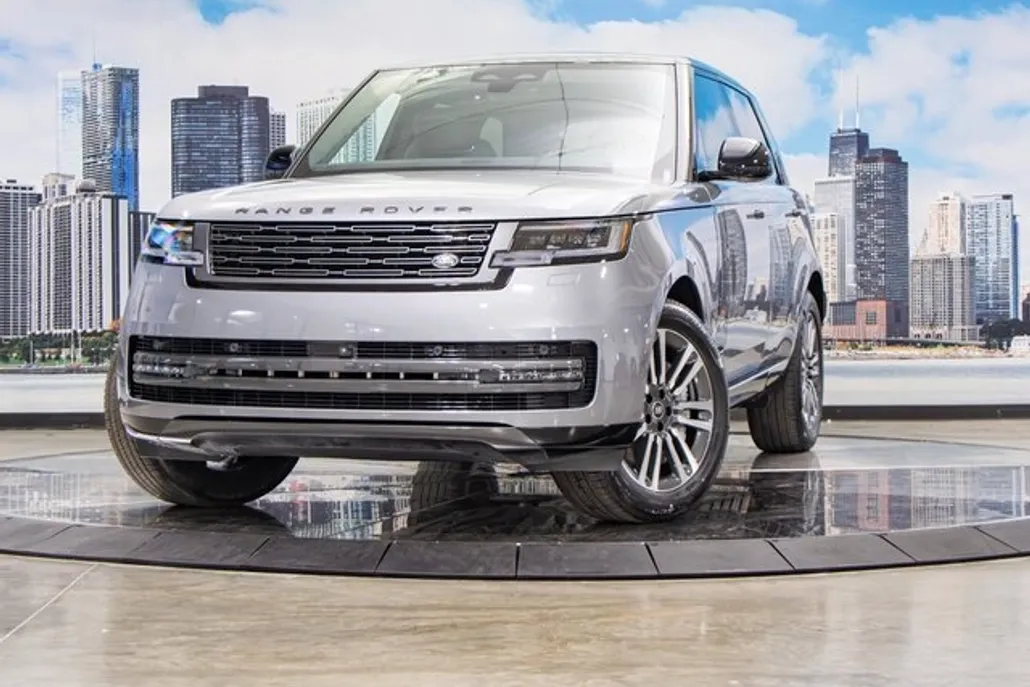 2025 Land Rover Range Rover SE photo 1