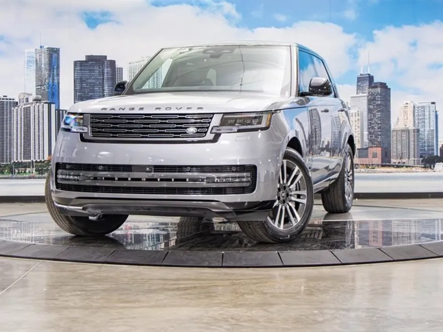 2025 Land Rover Range Rover SE photo 1