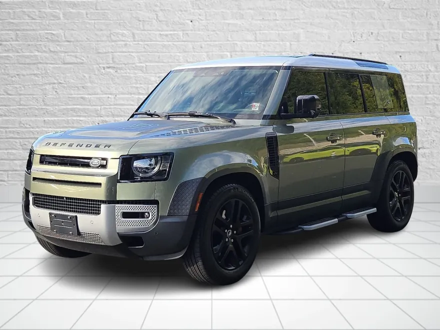 2020 Land Rover Defender 110 photo 1