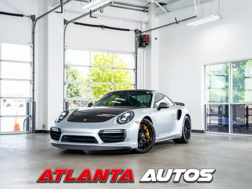 2017 Porsche 911 Turbo S photo 1