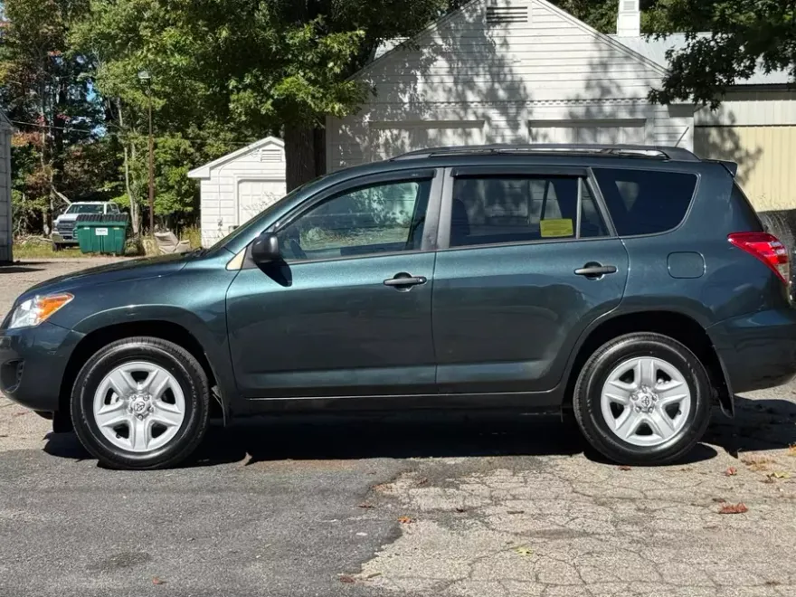 2011 Toyota RAV4 Sport photo 1
