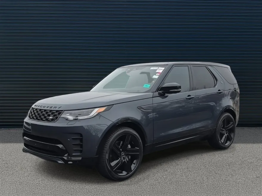 2025 Land Rover Discovery P300 Dynamic SE photo 1