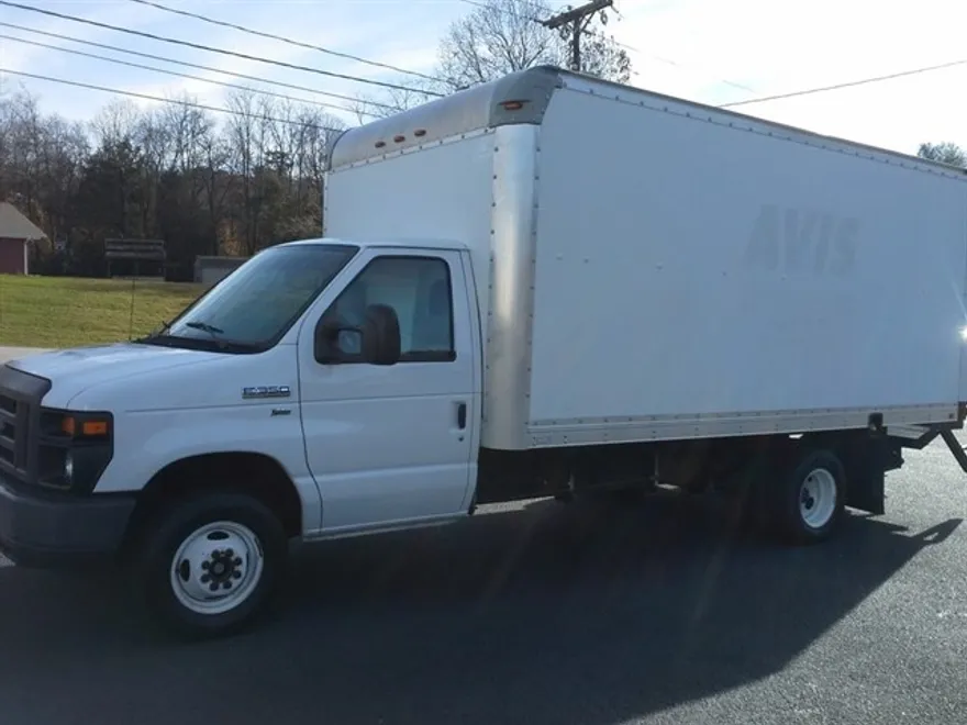 2014 Ford E-350 photo 1