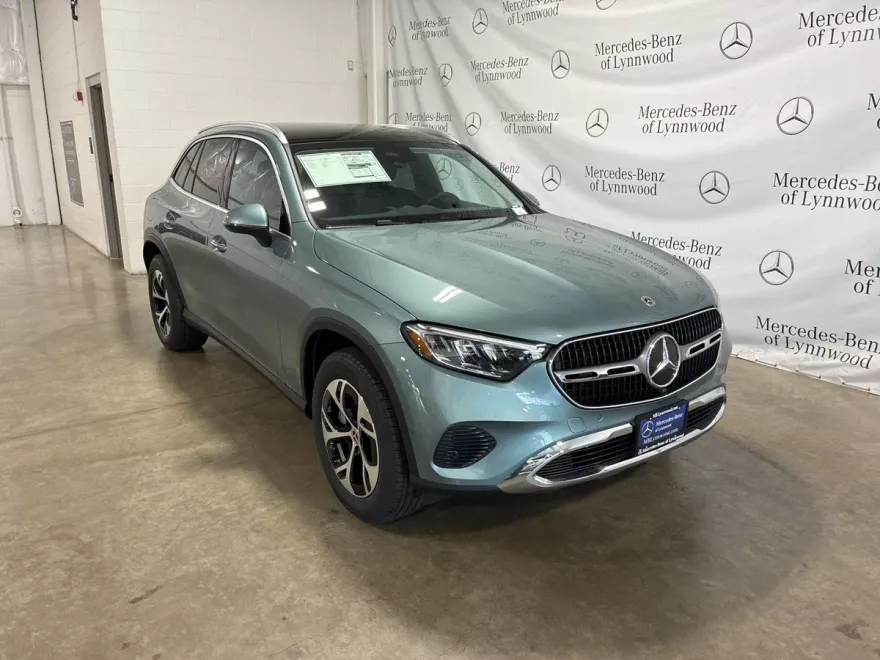 2026 Mercedes Benz GLC 350e 4MATIC photo 1