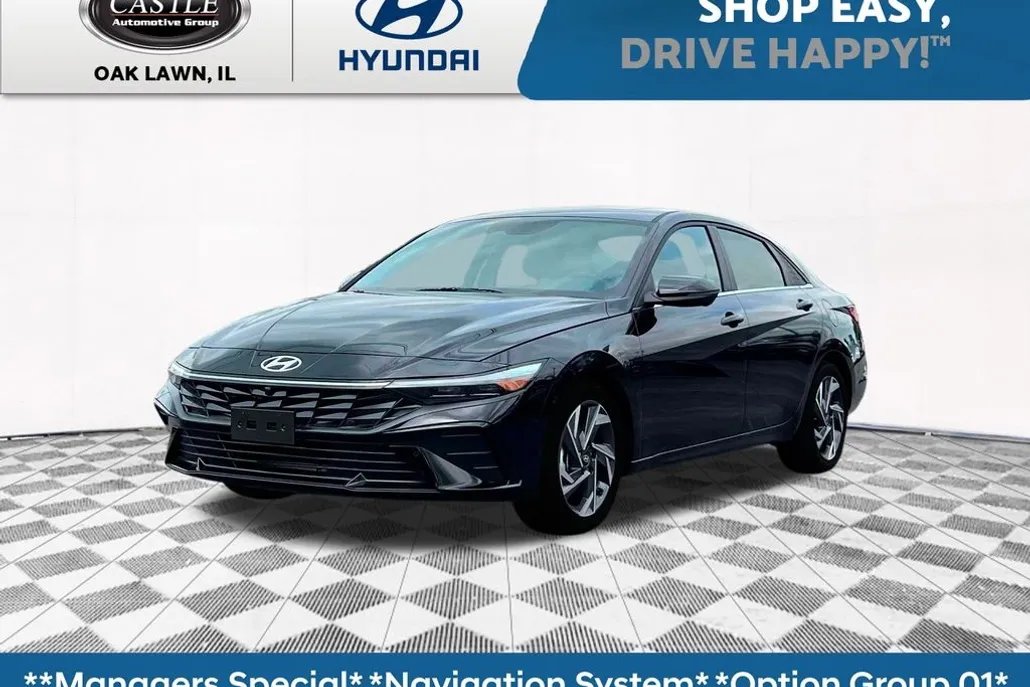 2025 Hyundai Elantra Limited photo 1