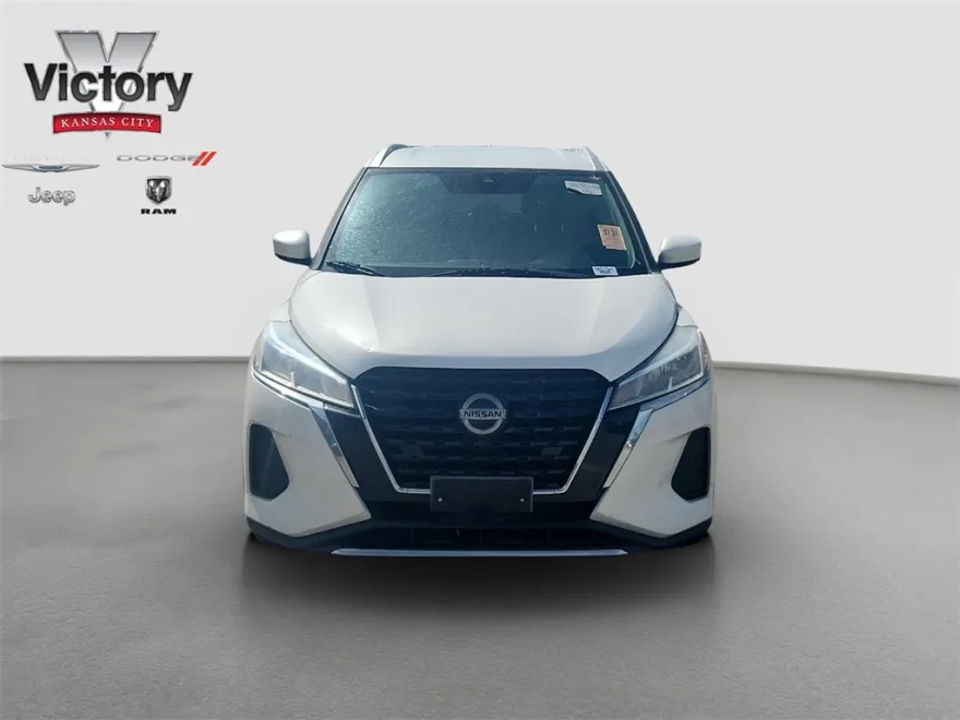 2021 Nissan Kicks SV photo 1