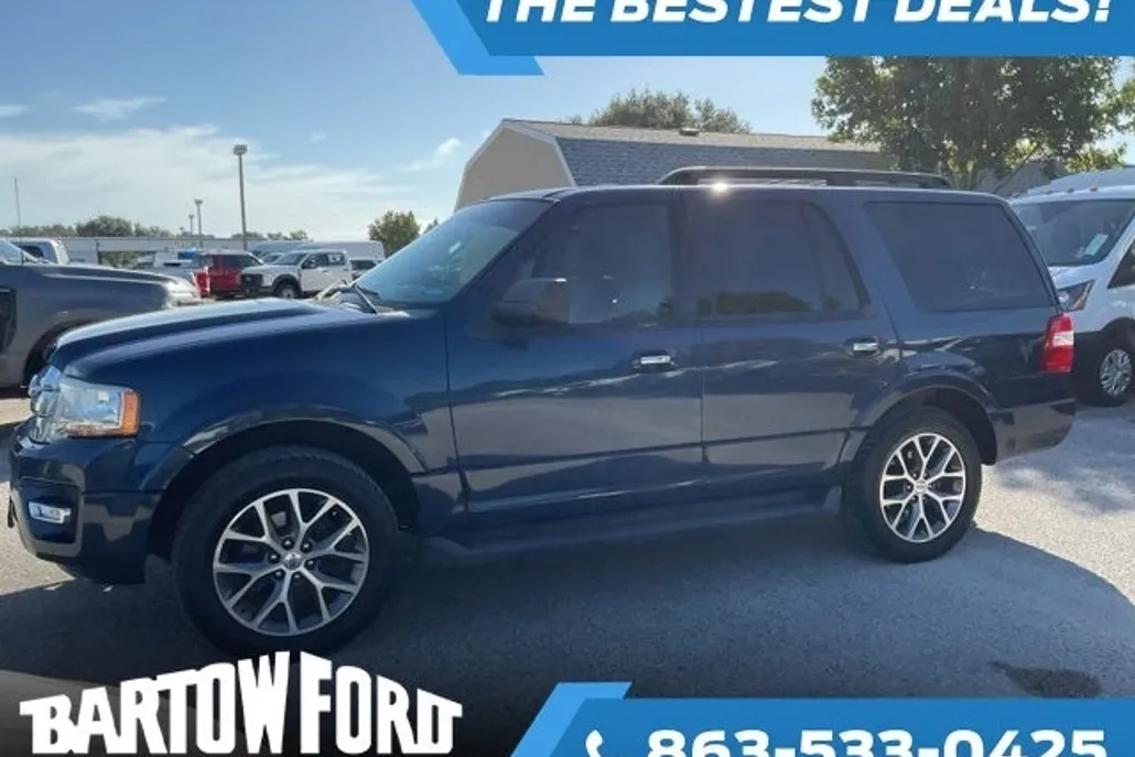 2015 Ford Expedition XLT photo 1