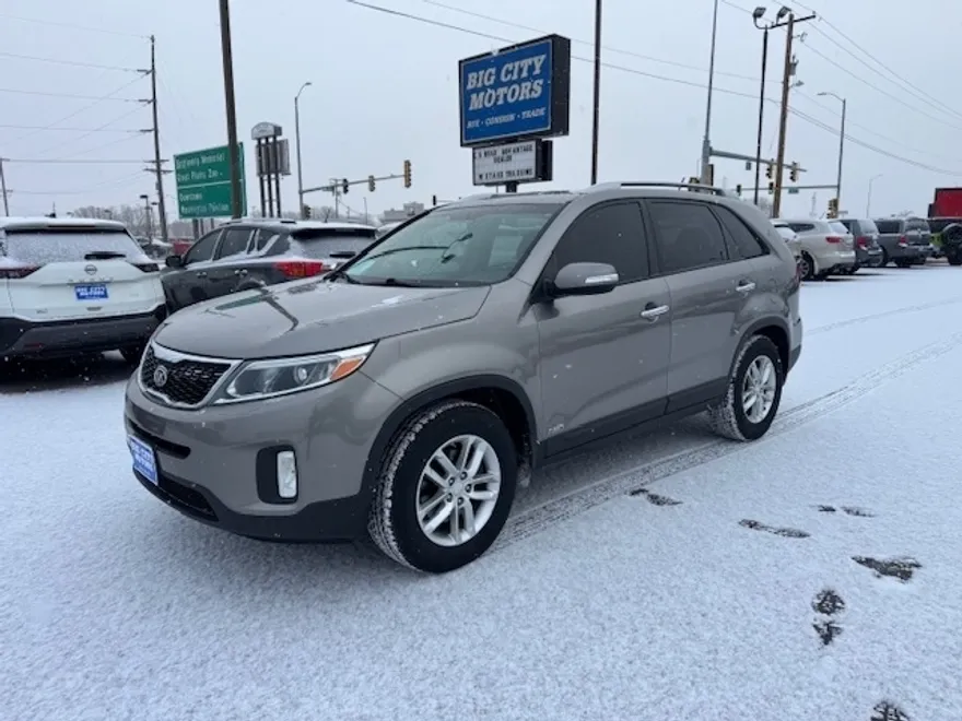 2014 Kia Sorento LX photo 1