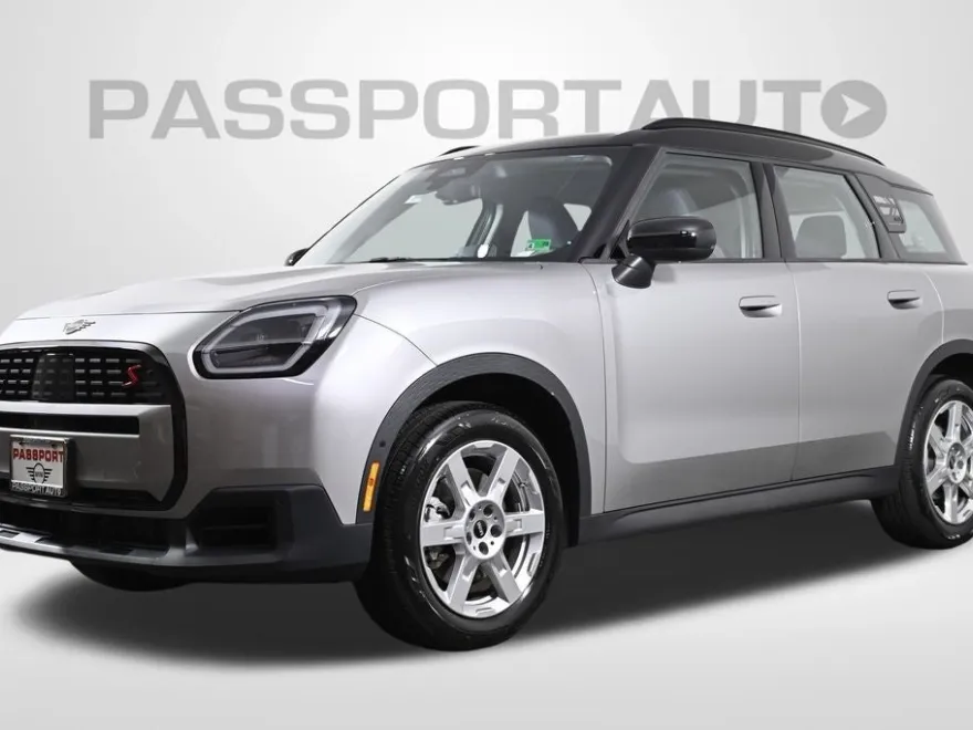 2025 Mini Countryman ALL4 S photo 1