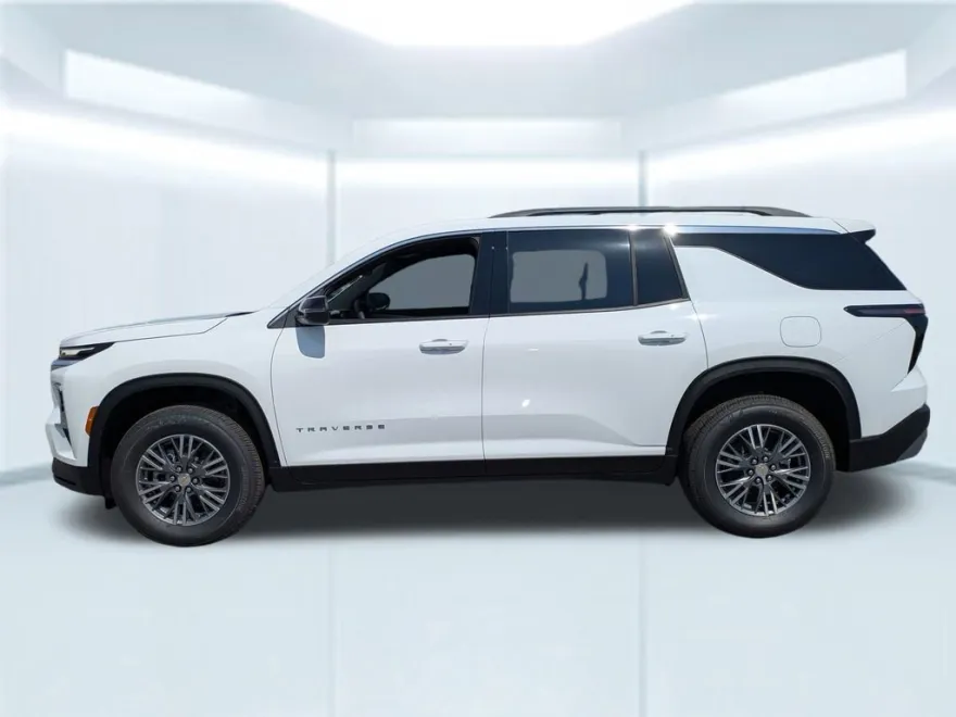2025 Chevrolet Traverse photo 1