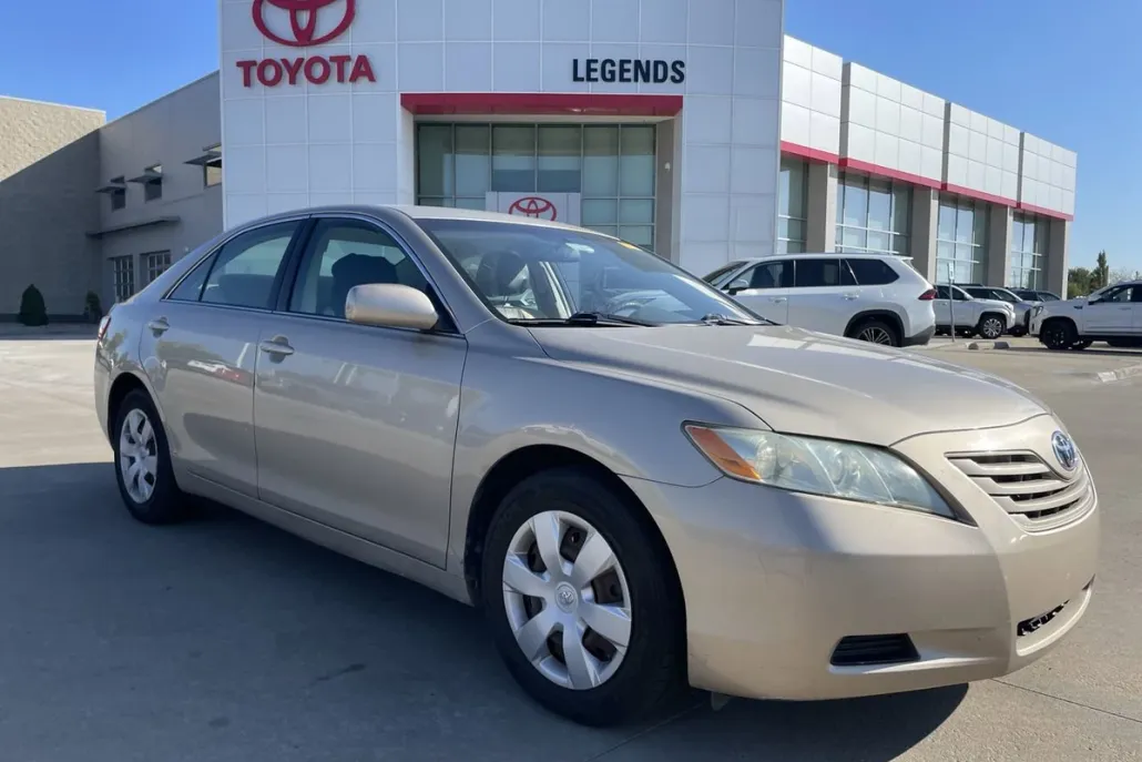 2007 Toyota Camry LE photo 1