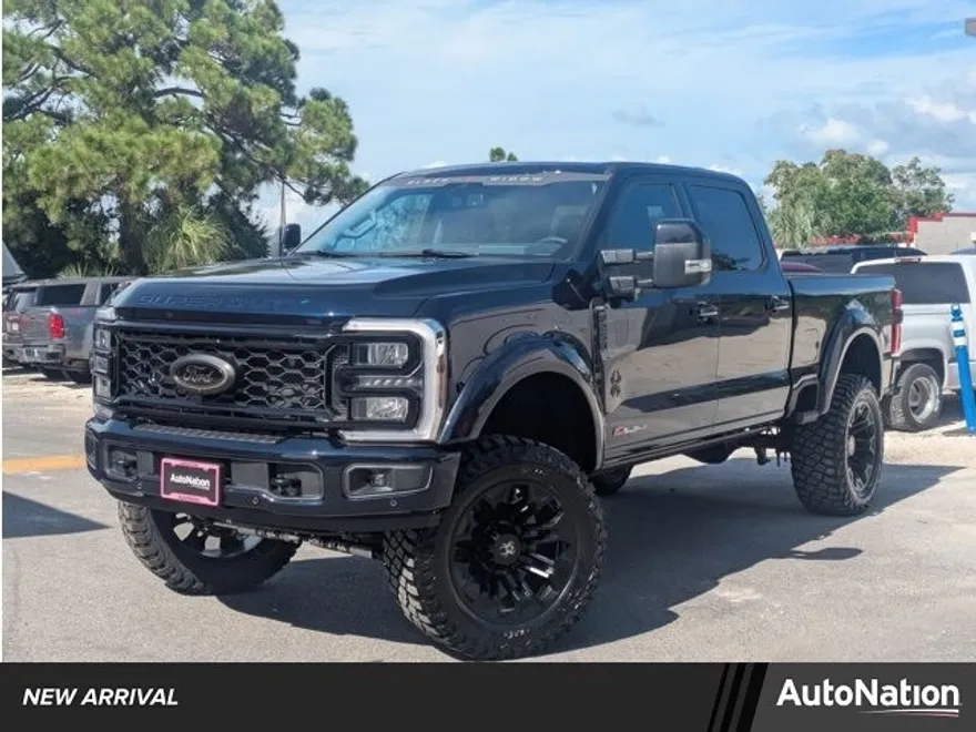 2025 Ford F-250 Lariat photo 1