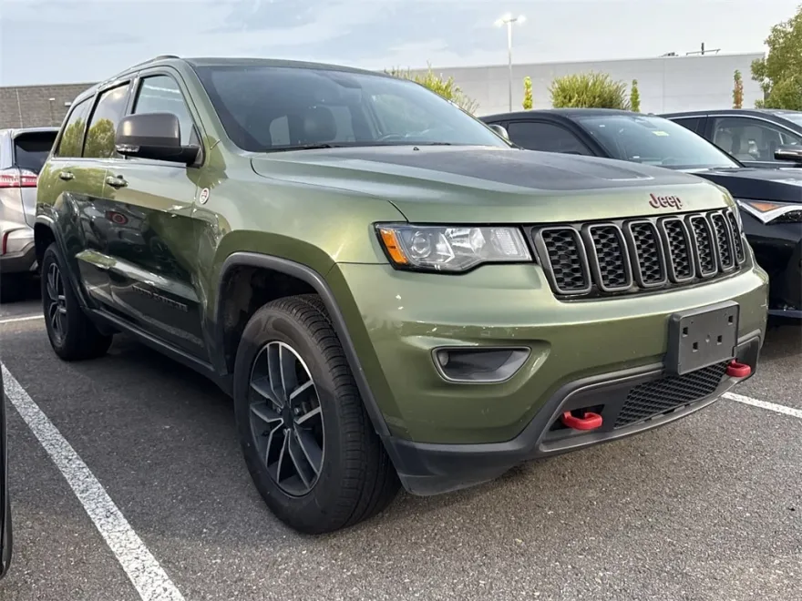 2019 Jeep Grand Cherokee Trailhawk photo 1