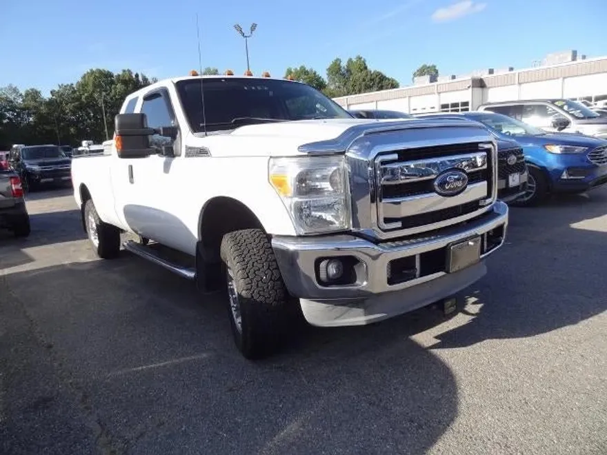 2012 Ford F-250 XLT photo 1
