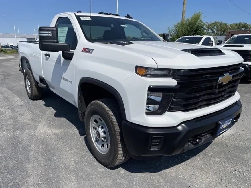 2025 Chevrolet Silverado 3500HD Work Truck photo 1