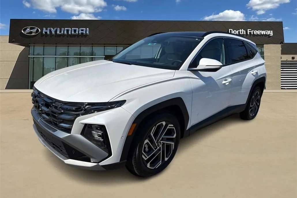 2025 Hyundai Tucson Limited photo 1
