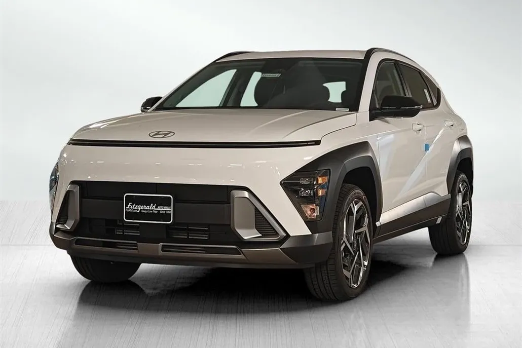 2026 Hyundai Kona SEL photo 1