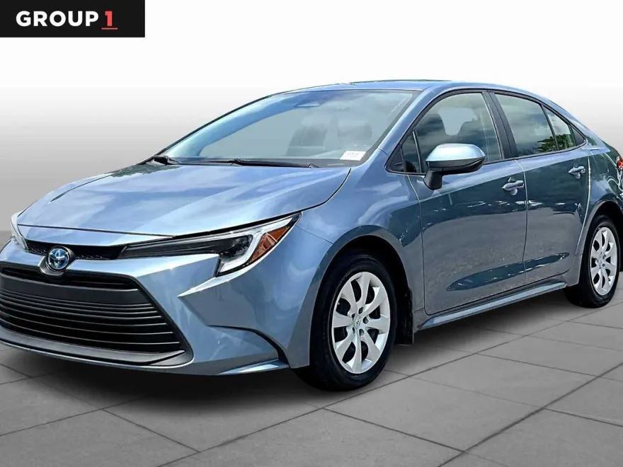 2023 Toyota Corolla Hybrid LE photo 1