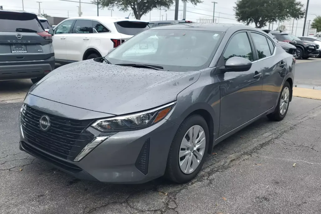 2024 Nissan Sentra S photo 1