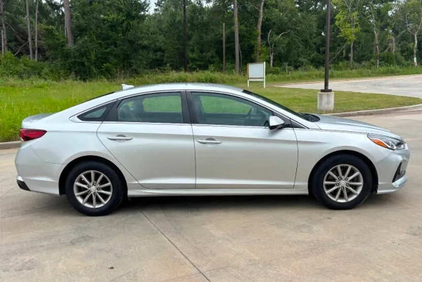 2018 Hyundai Sonata SE Eco photo 1