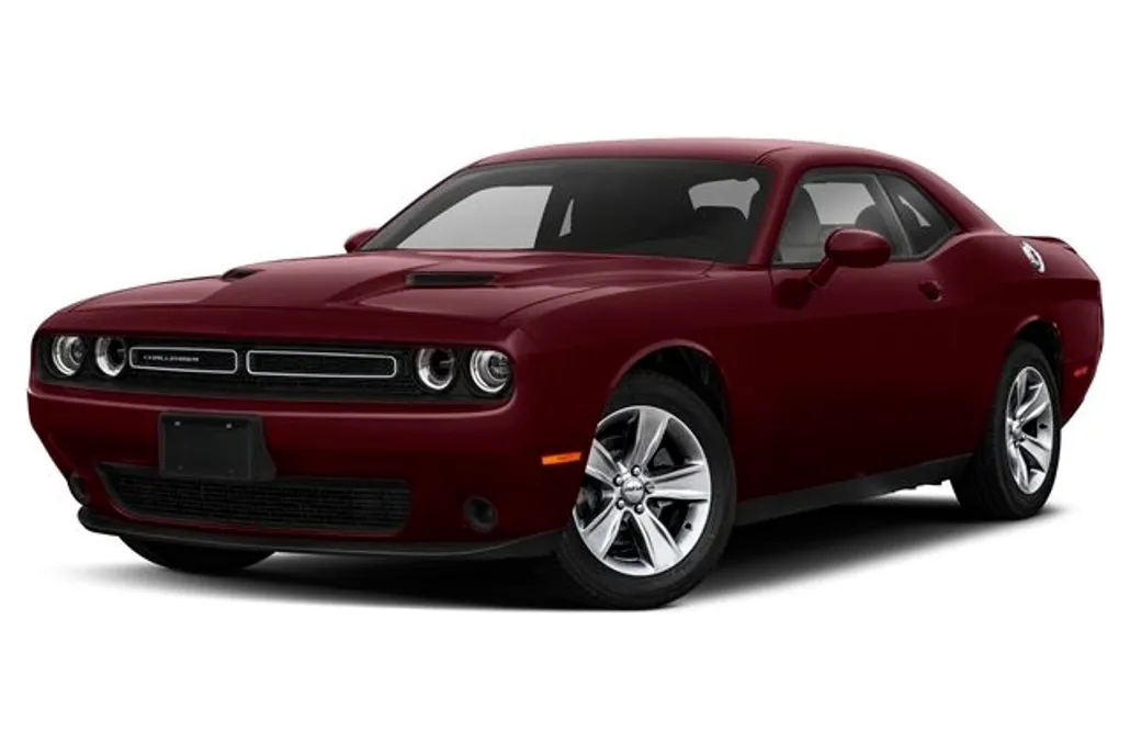 2021 Dodge Challenger SXT photo 1