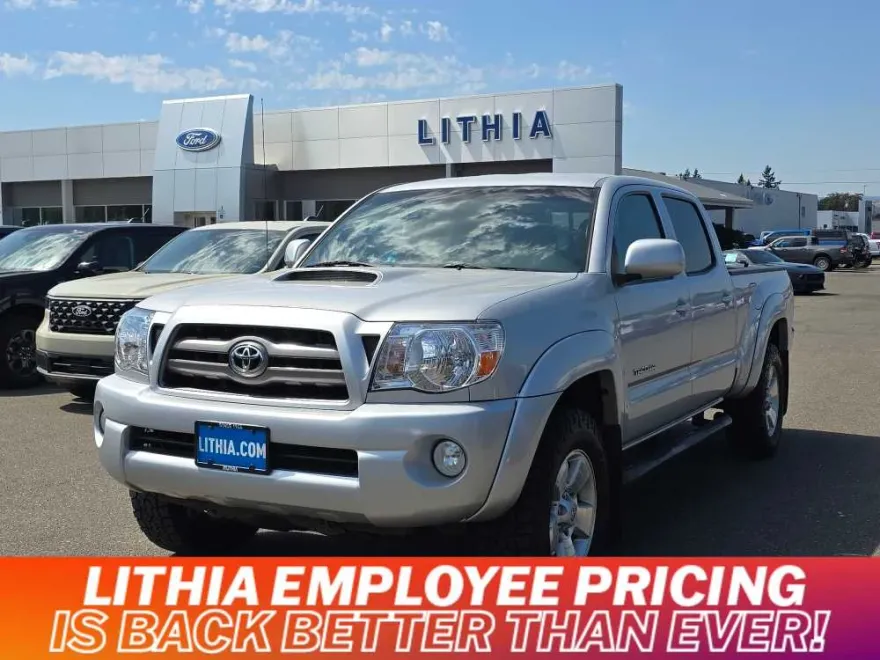 2010 Toyota Tacoma photo 1