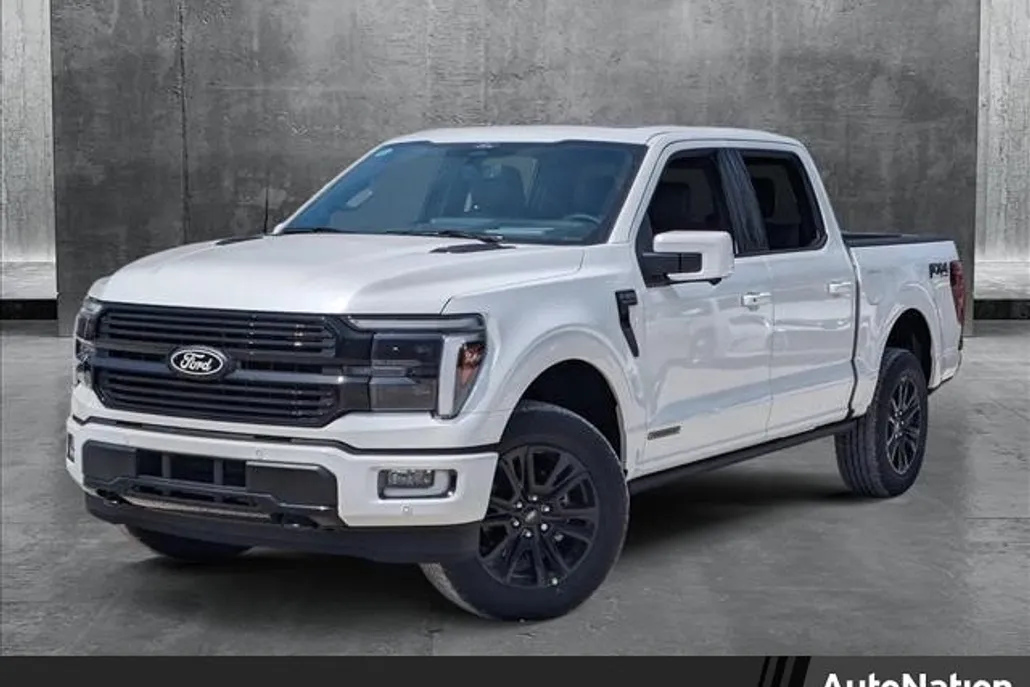 2025 Ford F-150 Platinum photo 1