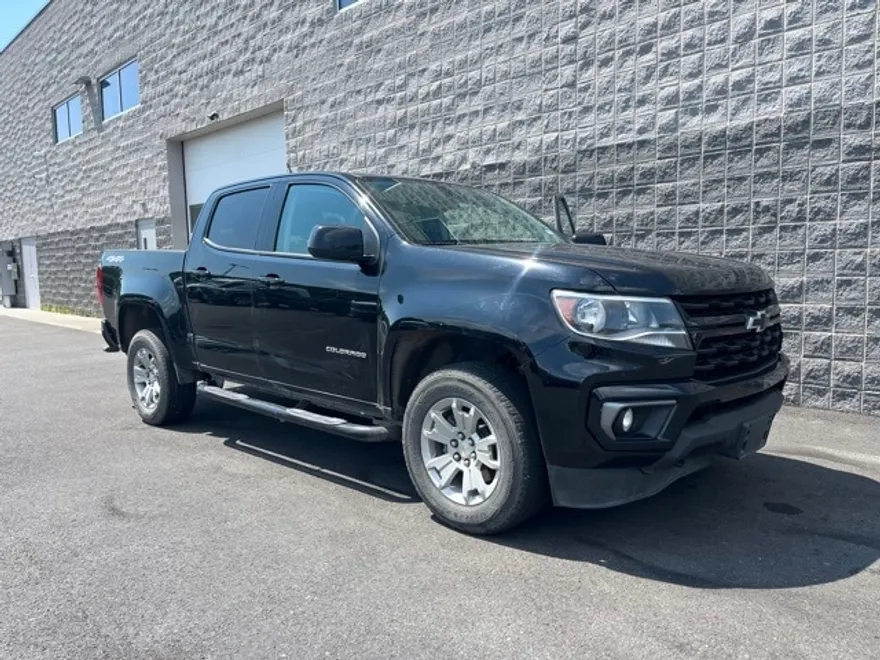 2022 Chevrolet Colorado LT photo 1