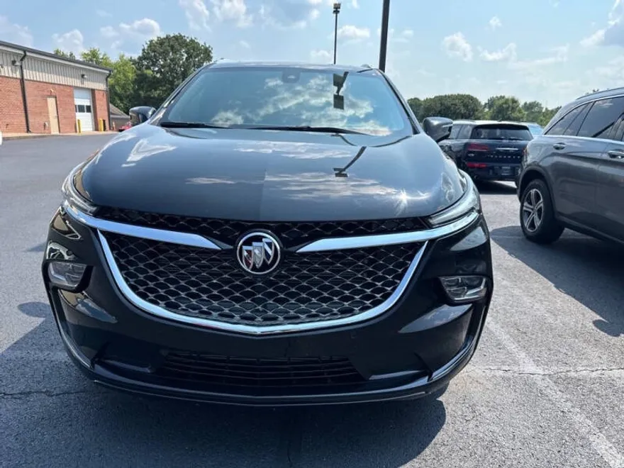 2022 Buick Enclave Avenir photo 1