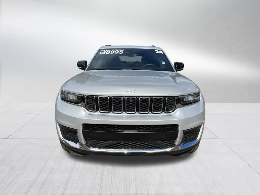 2024 Jeep Grand Cherokee Limited photo 1