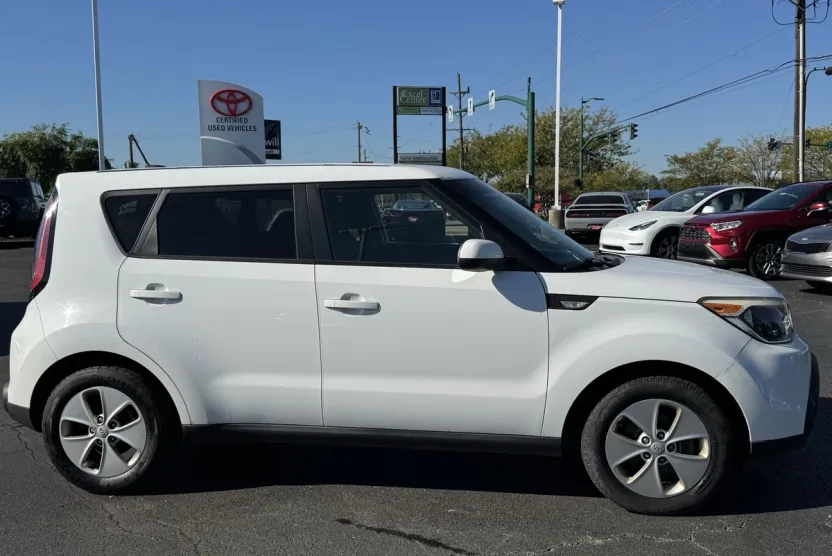 2014 Kia Soul Base photo 1