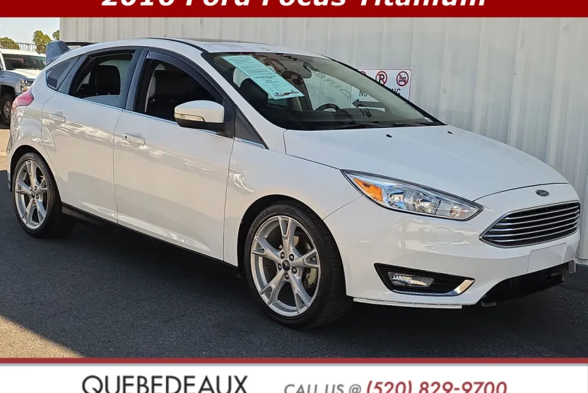 2016 Ford Focus Titanium photo 1