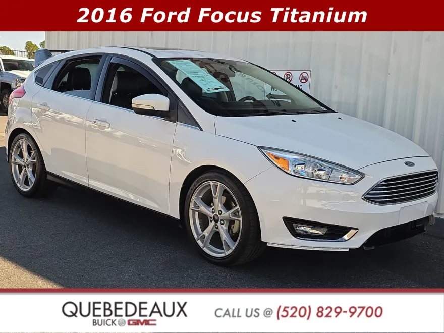 2016 Ford Focus Titanium photo 1