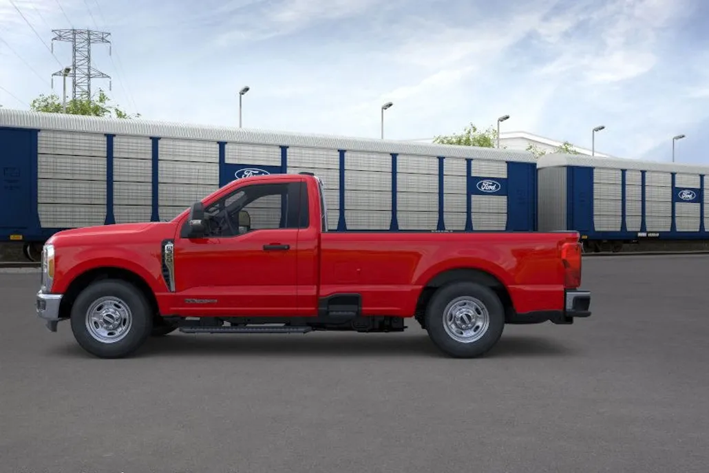 2026 Ford F-350 XL photo 1