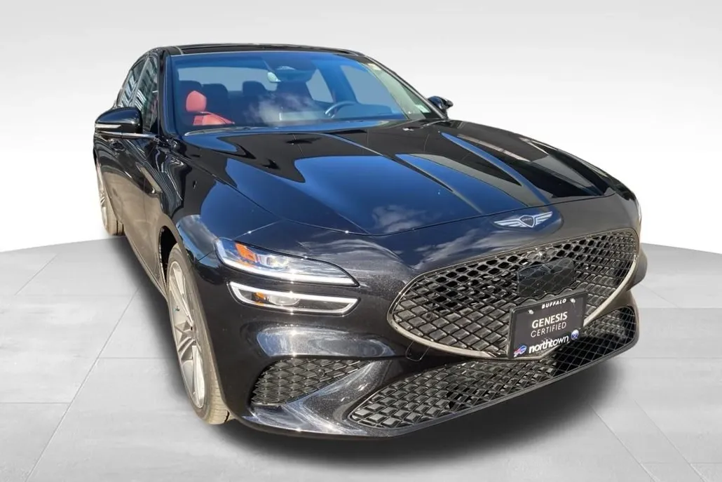 2025 Genesis G70 3.3T Sport Advanced photo 1