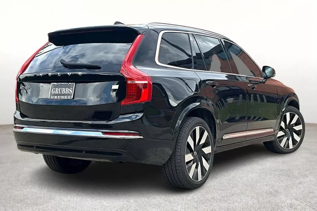 2024 Volvo XC90 Recharge T8 Plus photo 1