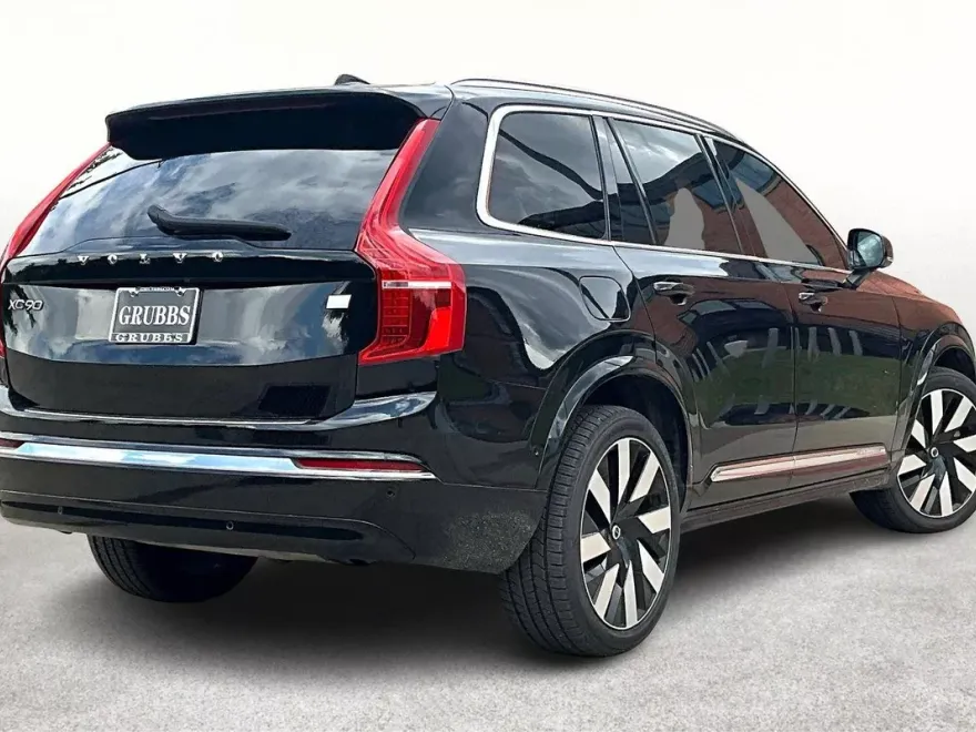 2024 Volvo XC90 Recharge T8 Plus photo 1