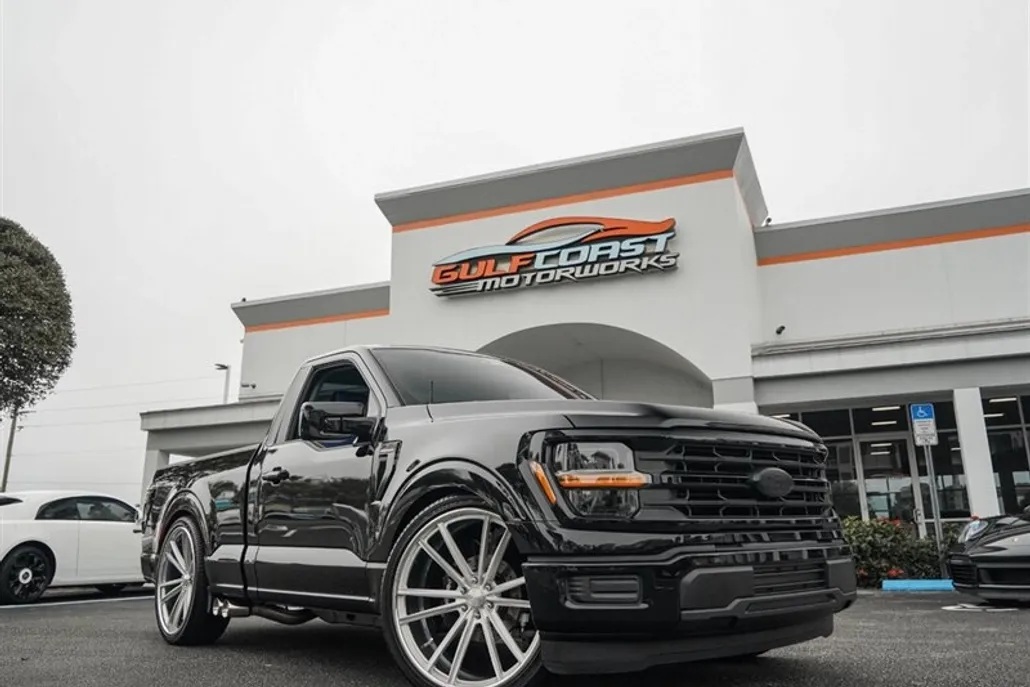 2024 Ford F-150 XL photo 1
