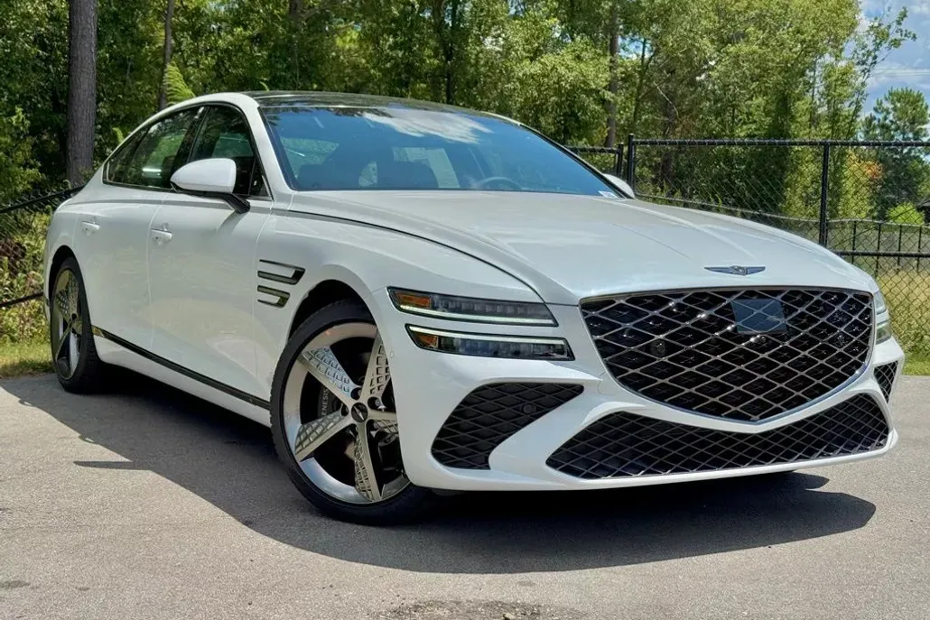 2025 Genesis G80 2.5T Sport Prestige photo 1