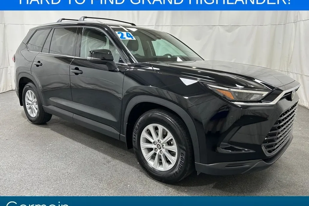 2024 Toyota Grand Highlander XLE photo 1