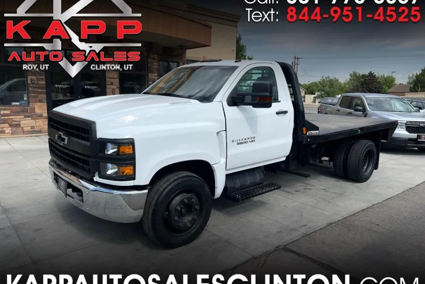 2019 Chevrolet Silverado 4500HD Work Truck photo 1