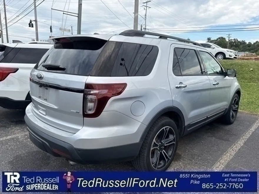 2014 Ford Explorer Sport photo 1