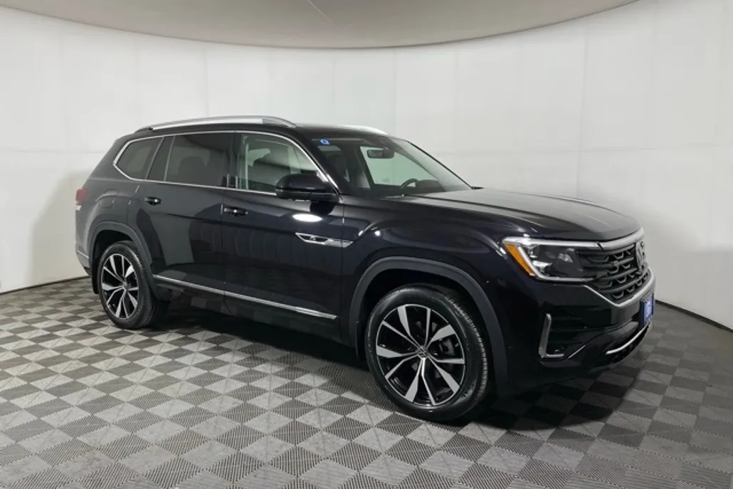 2025 Volkswagen Atlas SEL Premium R-Line photo 1