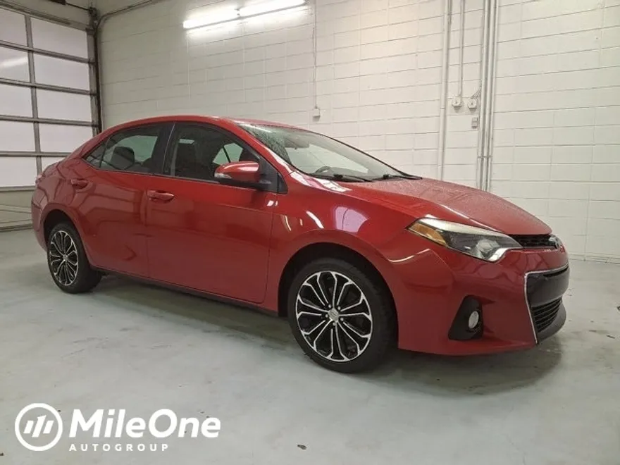 2016 Toyota Corolla L photo 1