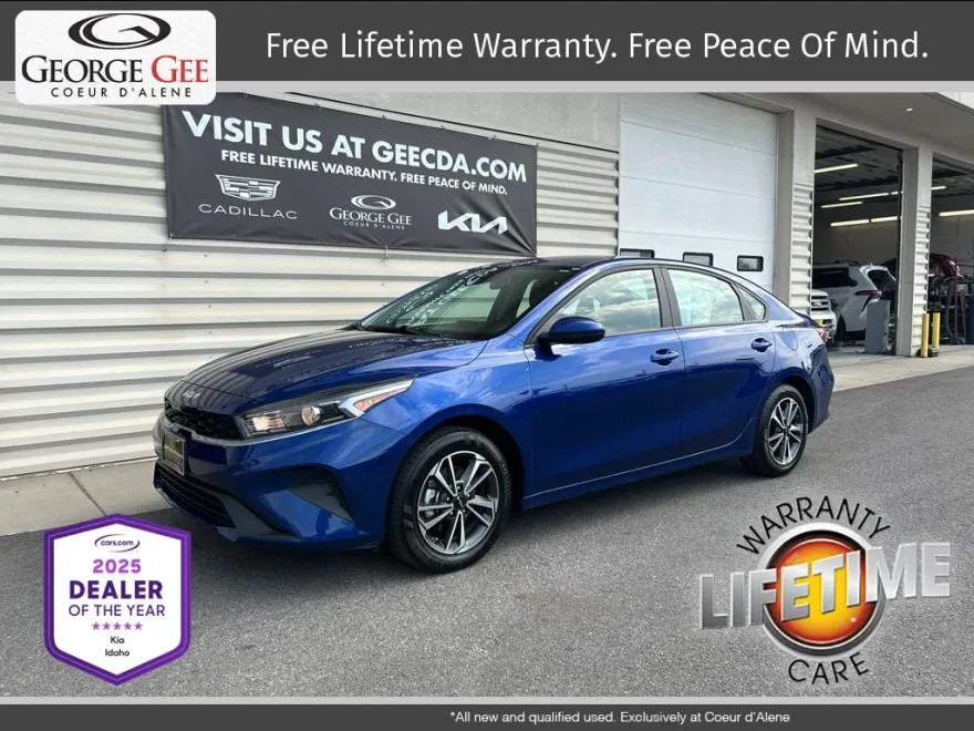 2024 Kia Forte LXS photo 1