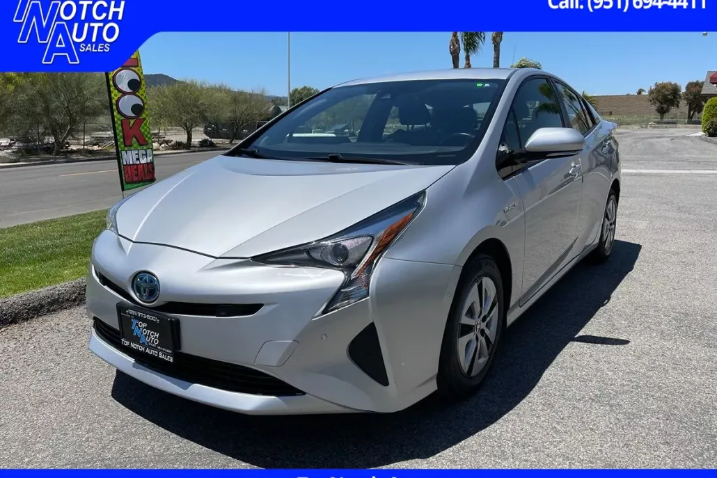 2018 Toyota Prius Two Eco Three Four Touring photo 1