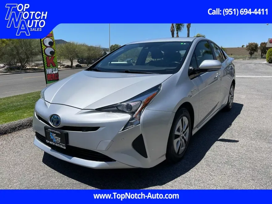 2018 Toyota Prius Two Eco Three Four Touring photo 1