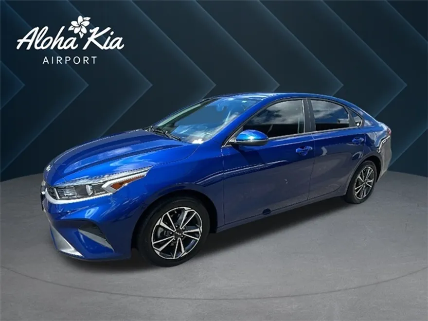 2023 Kia Forte LXS photo 1