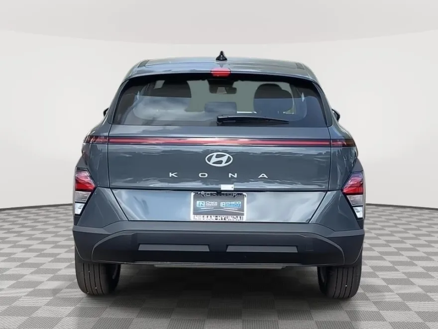 2026 Hyundai Kona SE photo 1